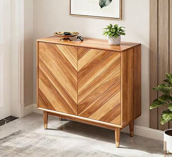 環境に優しく、簡単なプロセスで木製家具に使用できるニトロセルロース家具用ニス